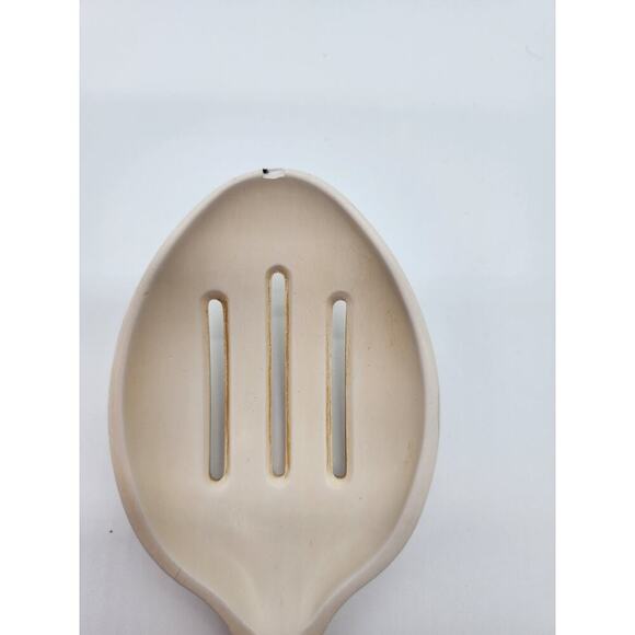 ULTRATEMP Vintage Heavy Duty Slotted Spoon - Picture 3 of 5